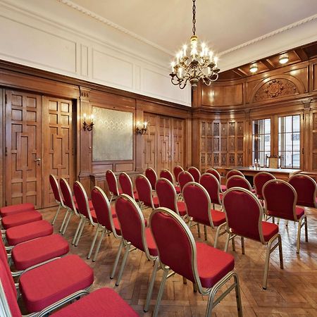 Doubletree By Hilton Trieste Esterno foto