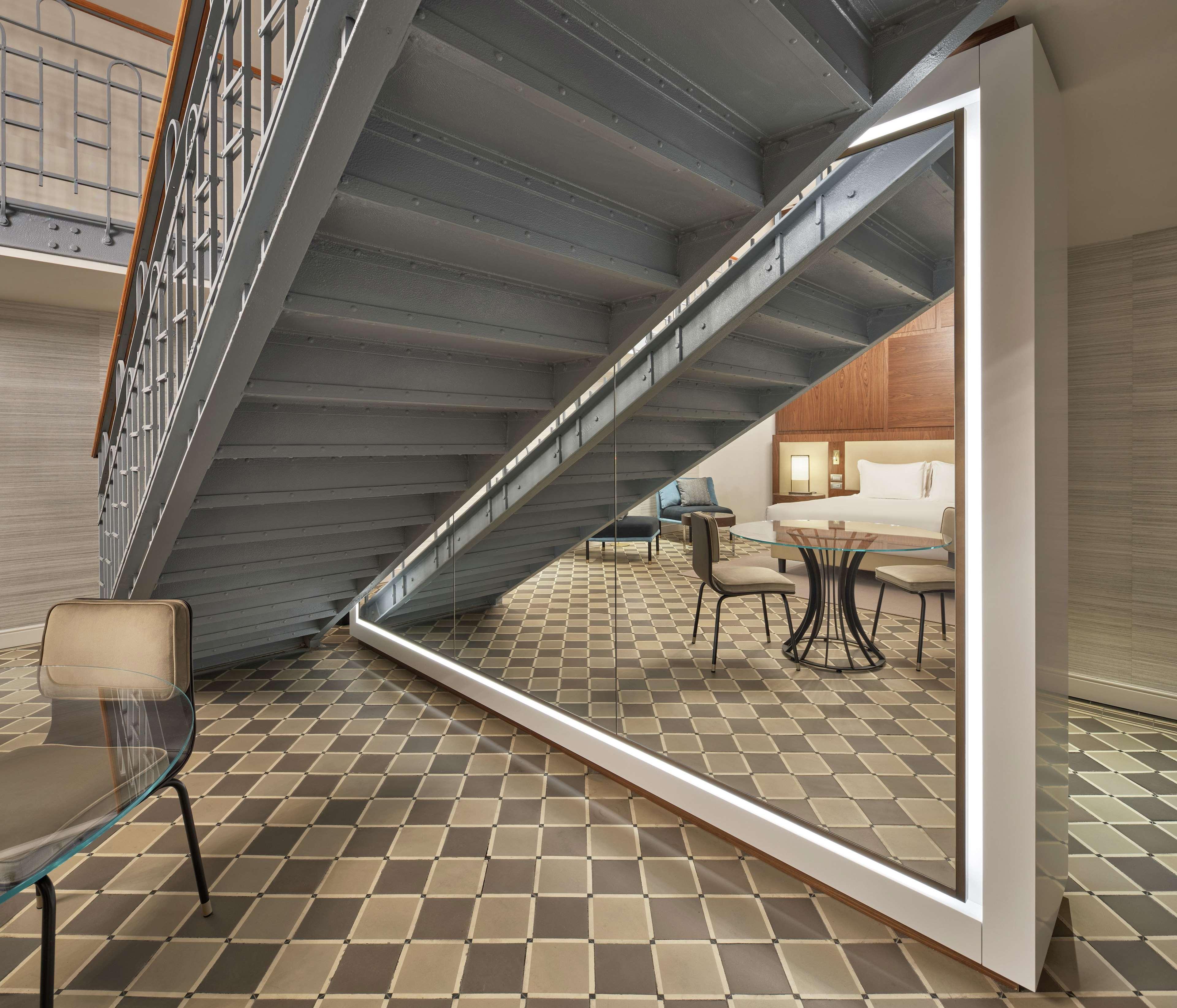 Doubletree By Hilton Trieste Esterno foto