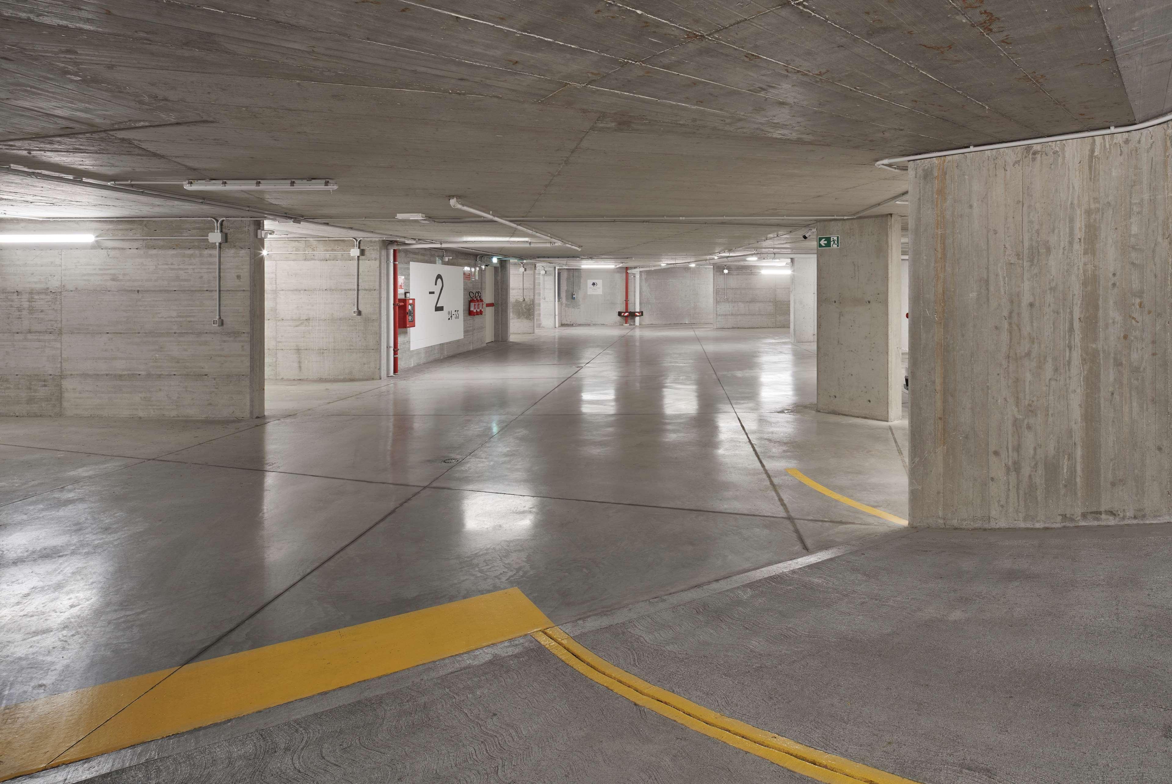 Doubletree By Hilton Trieste Esterno foto