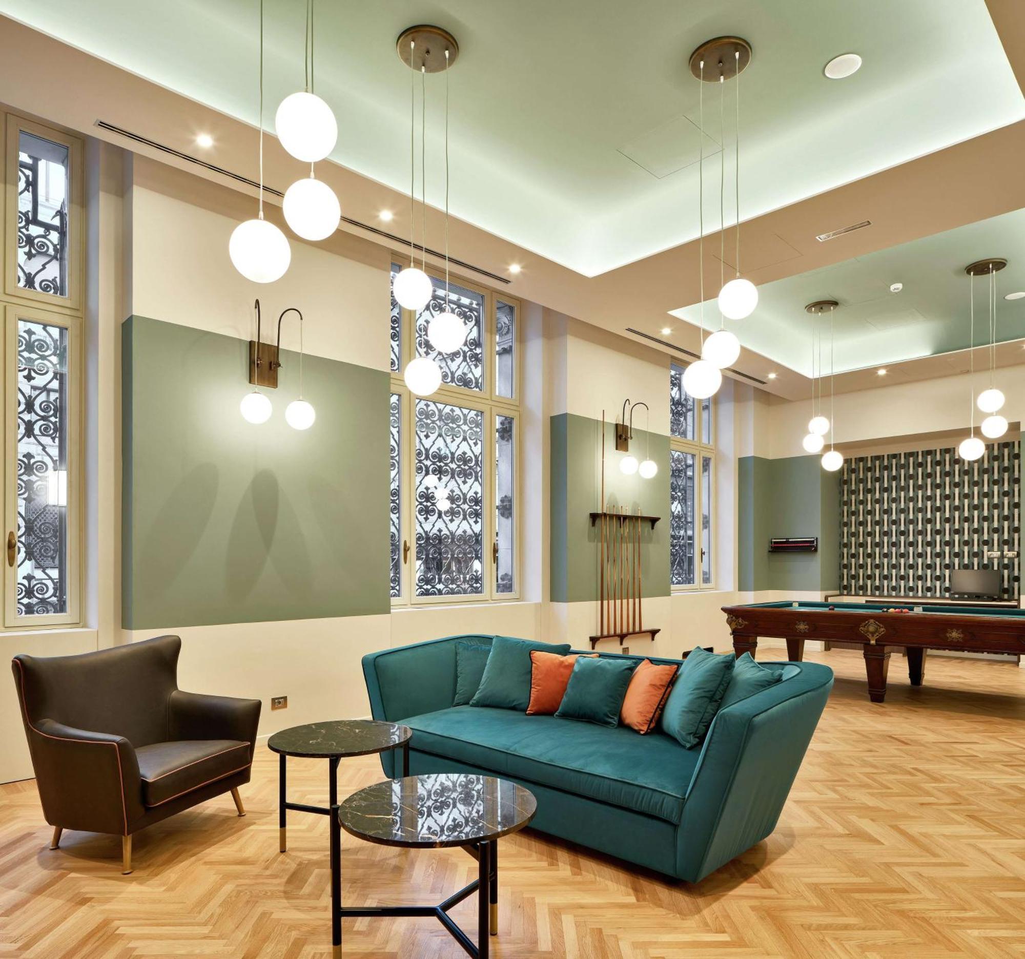 Doubletree By Hilton Trieste Esterno foto