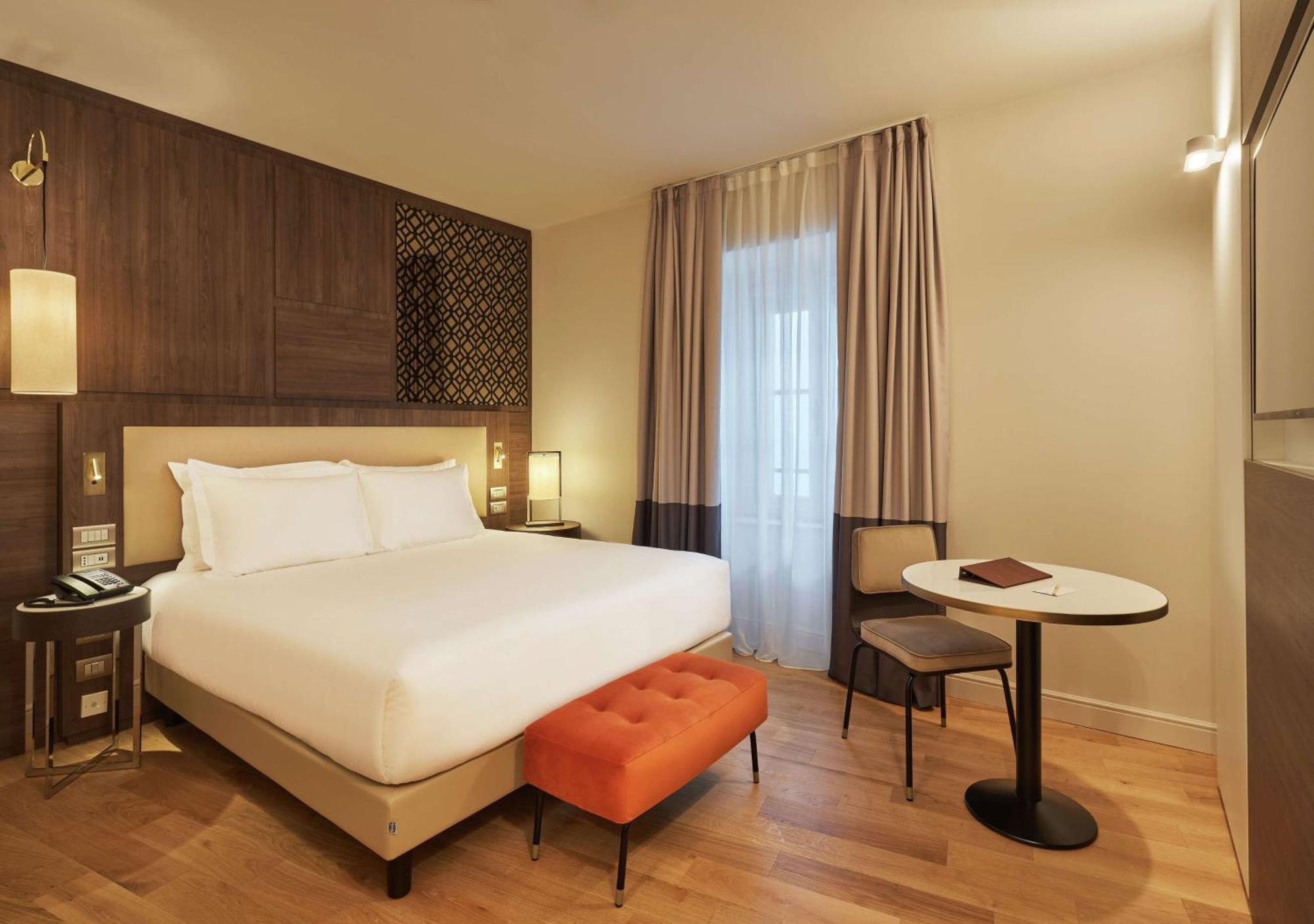 Doubletree By Hilton Trieste Esterno foto